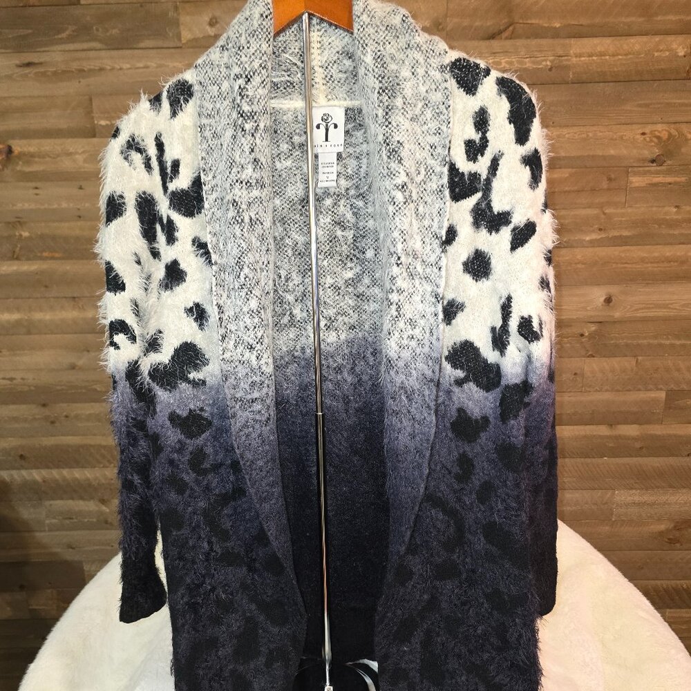Rain + Rose ombre black/white leopard print cardigan (M)